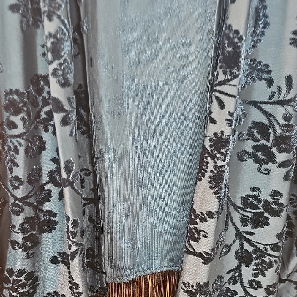 Gypsies & Moondust Blue and Black Floral Cape with Fringe - Picture 7 of 10